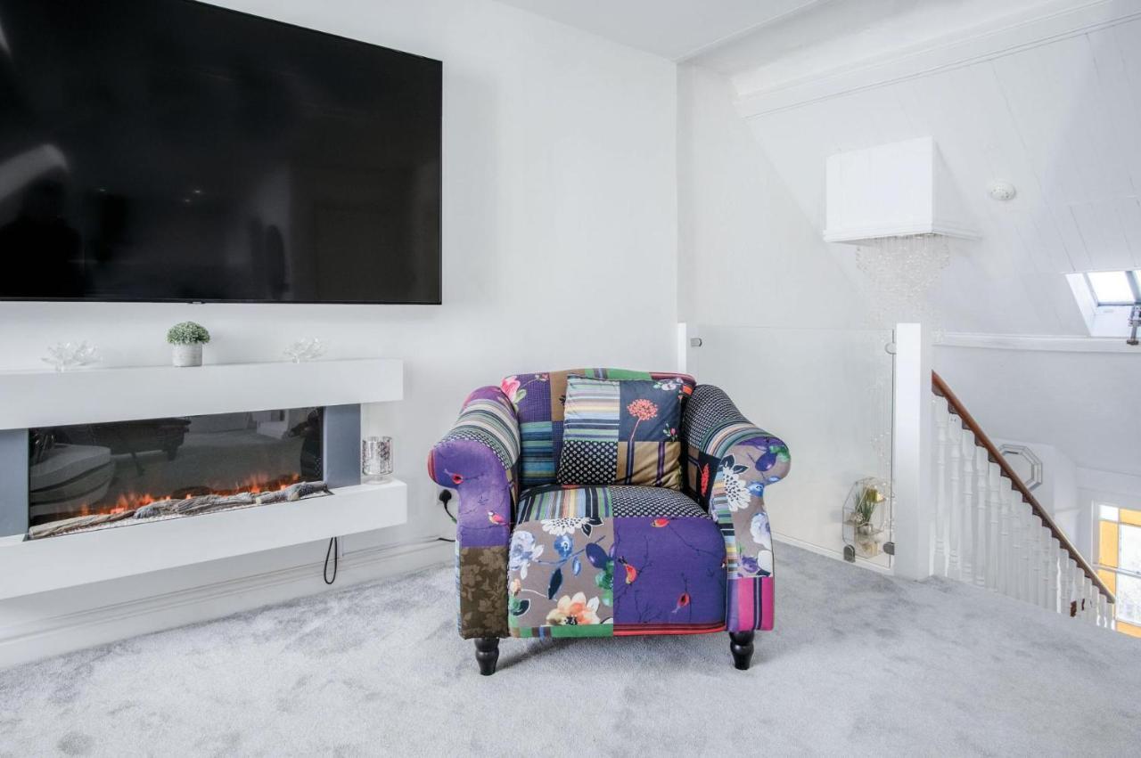 The Penthouse - Luxury 1 Bed - Panorama - Tenby Bagian luar foto