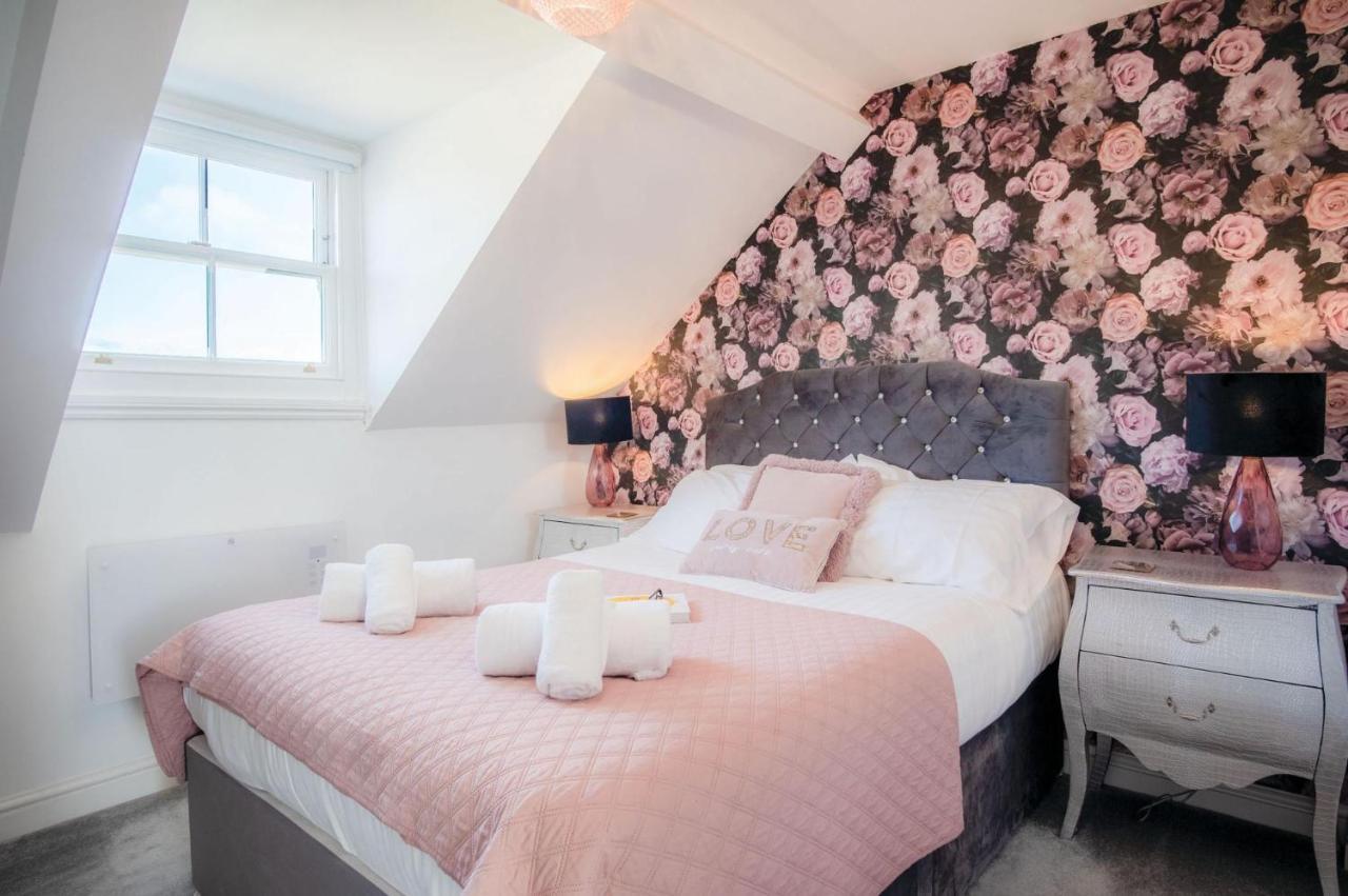 The Penthouse - Luxury 1 Bed - Panorama - Tenby Bagian luar foto