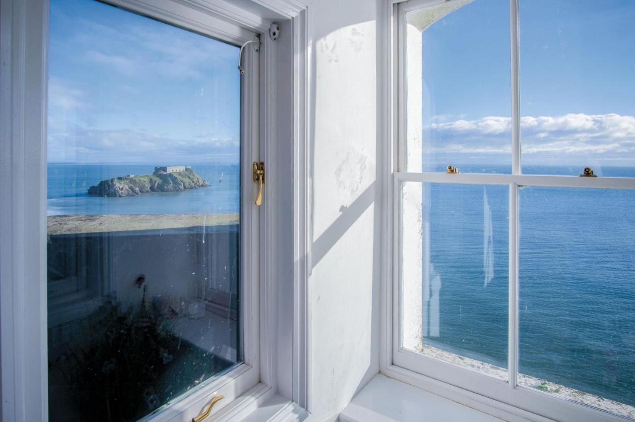 The Penthouse - Luxury 1 Bed - Panorama - Tenby Bagian luar foto