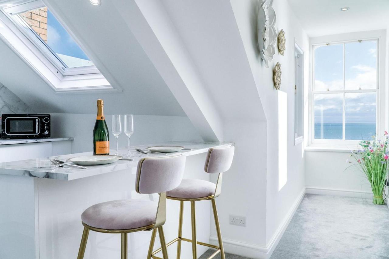The Penthouse - Luxury 1 Bed - Panorama - Tenby Bagian luar foto